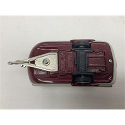 Three Lansdowne Models 1:43 scale models - 1956 Willerby Vogue Caravan; 1960 Bedford Dormobile Romany De-Luxe in green and white; and 1972 Vauxhall VX4/90 (Sapphire Starmist-met); all boxed (3)