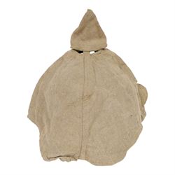 WWI canvas Pickelhaube Überzug (helmet cover), with ventilated finial cover, meta hooks to the seams, witha red cross to the front, marked to the inside ' BAVI 1915 '.
