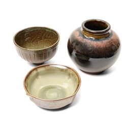 Collection of studio pottery, artists to include David Pritchard, Diana Worthy and others, in mottled brown glazes (10)