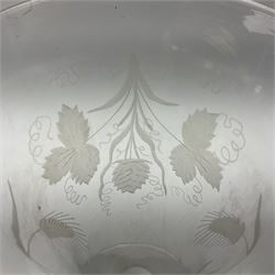 Georgian ale glass, the bowl of tapered form with fluted rim, etched with hops and barley, upon slightly tapering stem and circular domed and folded foot, H30.5cm