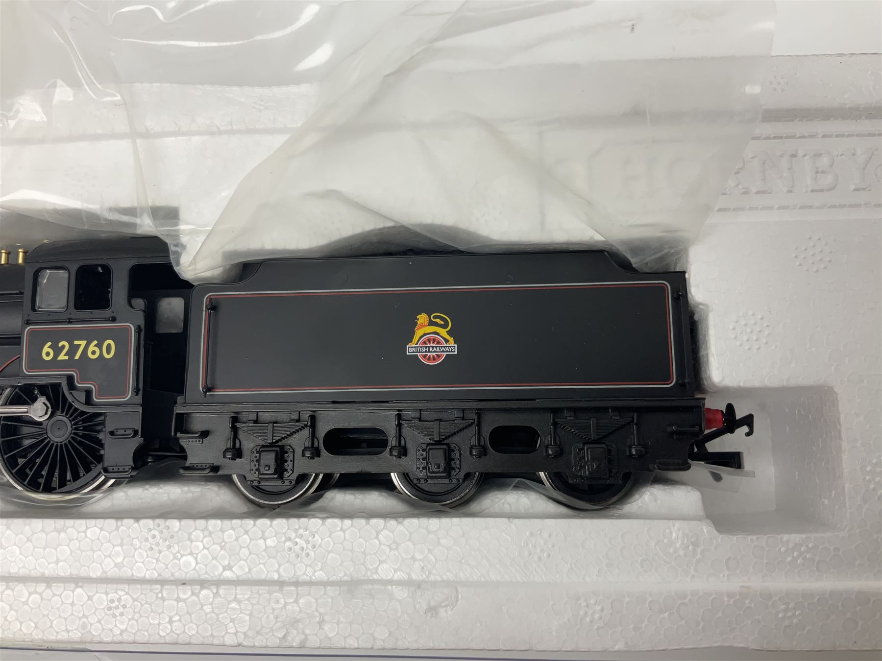 Hornby '00' gauge - D49/1 Hunt Class 4-4-0 locomotive 'The Cotswold' No.62760; and Class J15 0-6-0 locomotive No.65475; both DCC ready; both boxed (2)
