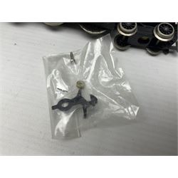 Wrenn '00' gauge - three 4MT Standard 2-6-4 tank locomotives - No.2679 LMS Lined Maroon; boxed with instructions; No.8230 in GWR Green; and No.80033 in BR Lined Black; both in associated Wrenn boxes (3)