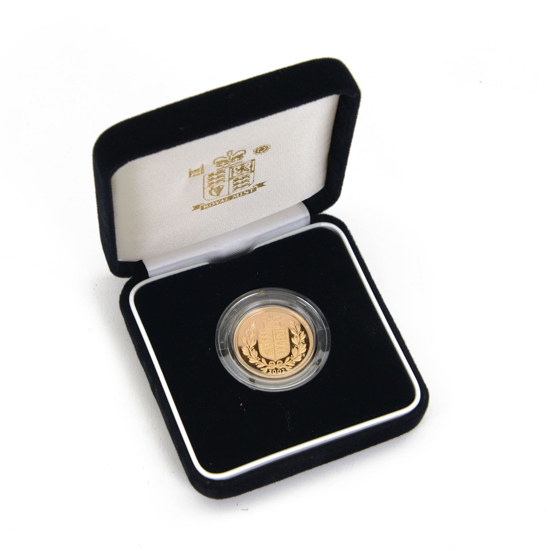 Queen Elizabeth II 2002 gold proof full sovereign coin, cased with certificate