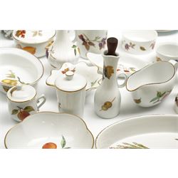 Extensive collection of Royal Worcester Evesham pattern dinnerware, comprising over one-hundred pieces, to include tureens, serving dishes, cake stands etc 