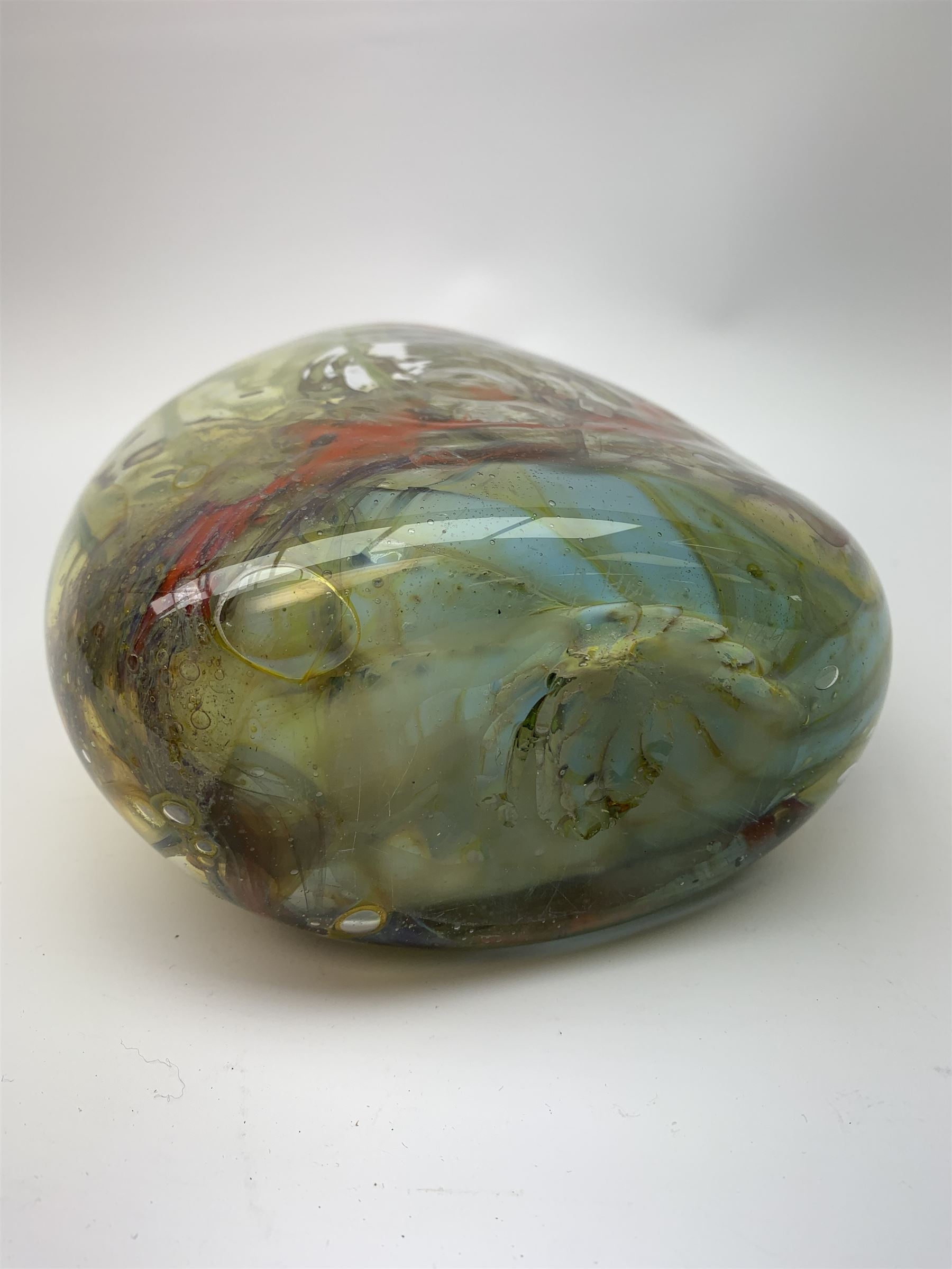 Sam Herman (Mexican b. 1936): art glass vase of slightly irregular ovoid form, signed and dated 1969, H23cm 