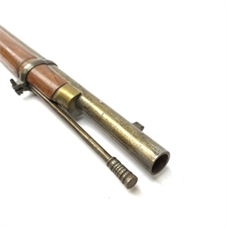 Indian style Enfield type smooth bore muzzle loading percussion cap musket, approximately 24-bore, full walnut stock with two bands and ramrod under L118cm overall