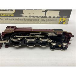 Wrenn '00' gauge - Class 6P (Royal Scot) 4-6-0 locomotive 'Royal Scot' No.6100 in LMS Maroon; smoke deflectors present but not fitted; boxed with instructions.