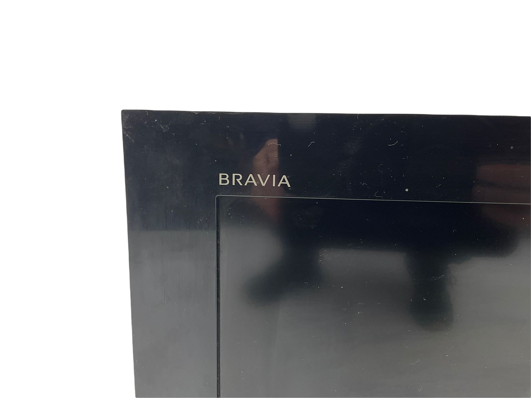 Sony Bravia KDL-37EX403 42'' television with remote 