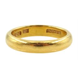 22ct gold wedding band, the inner side engraved 'Harmony', Birmingham 1937, approx 6.5gm