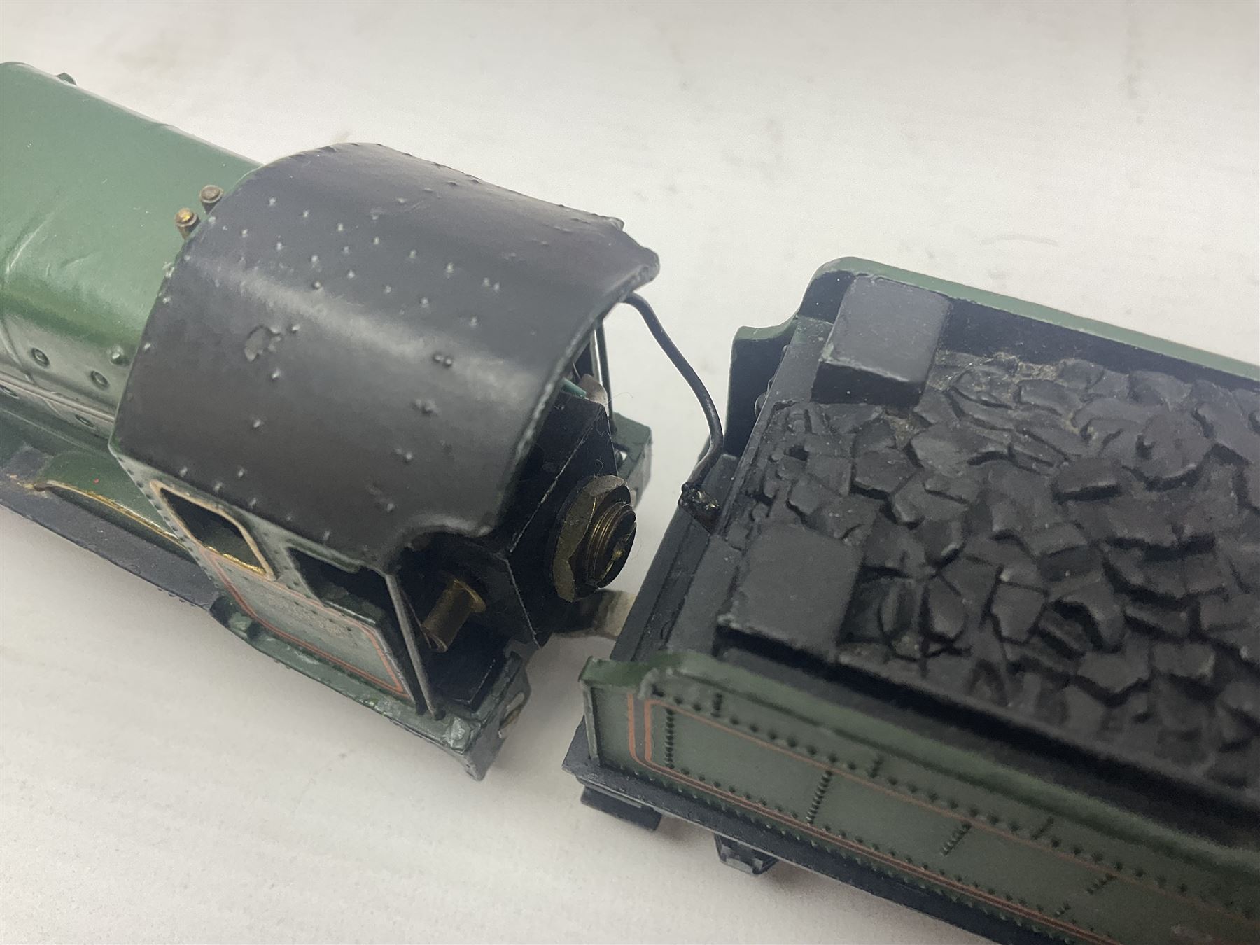 Hornby Dublo - 3-rail Castle Class 4-6-0 locomotive 'Ludlow Castle' No.5002 in lined BR green; in modern unassociated plain red  box