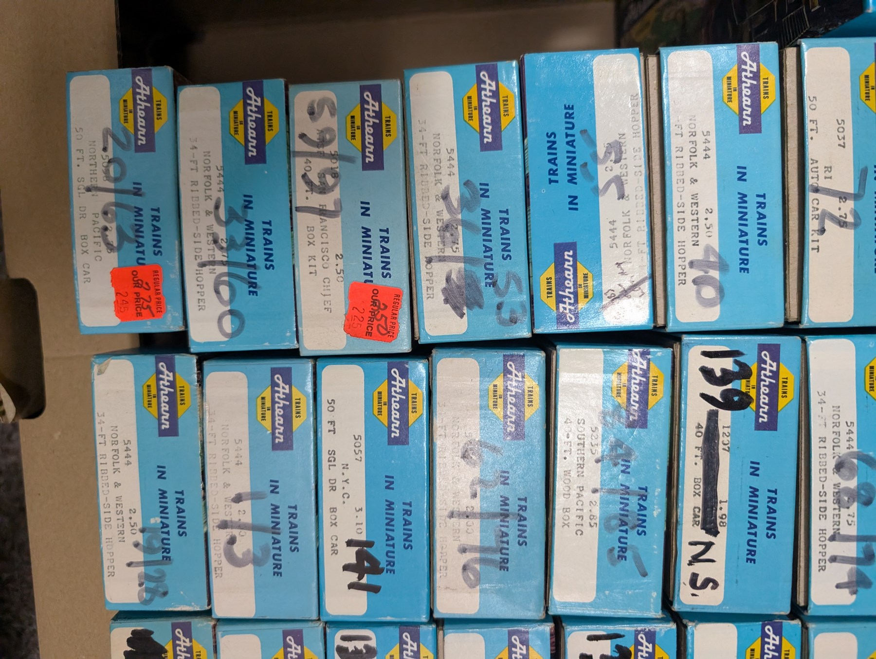 Large collection of HO scale Athearn kit built rolling stock, boxed