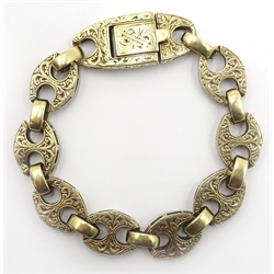  9ct gold heavy carved link bracelet 48.8gm  
