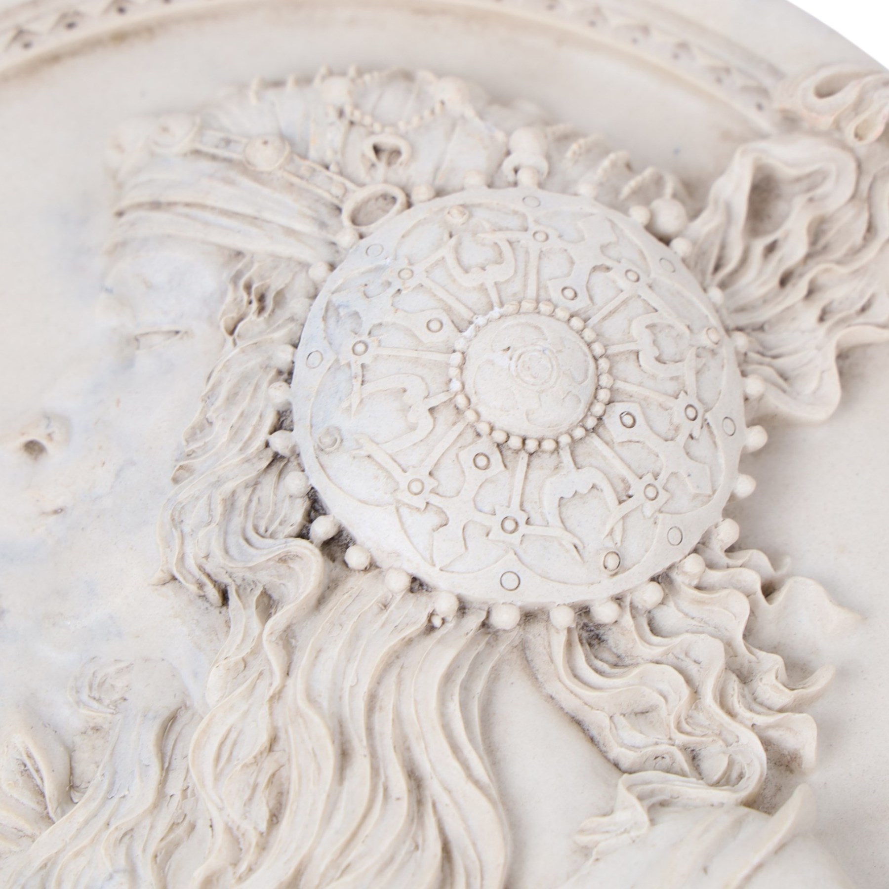 Set of six Art Nouveau style resin plaques , D20cm