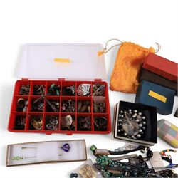 Collection of silver and costume jewellery, including earrings, brooches, beaded necklaces, Onyx table clock, wristwatches, etc