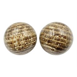 Pair of aragonite spheres, D7cm