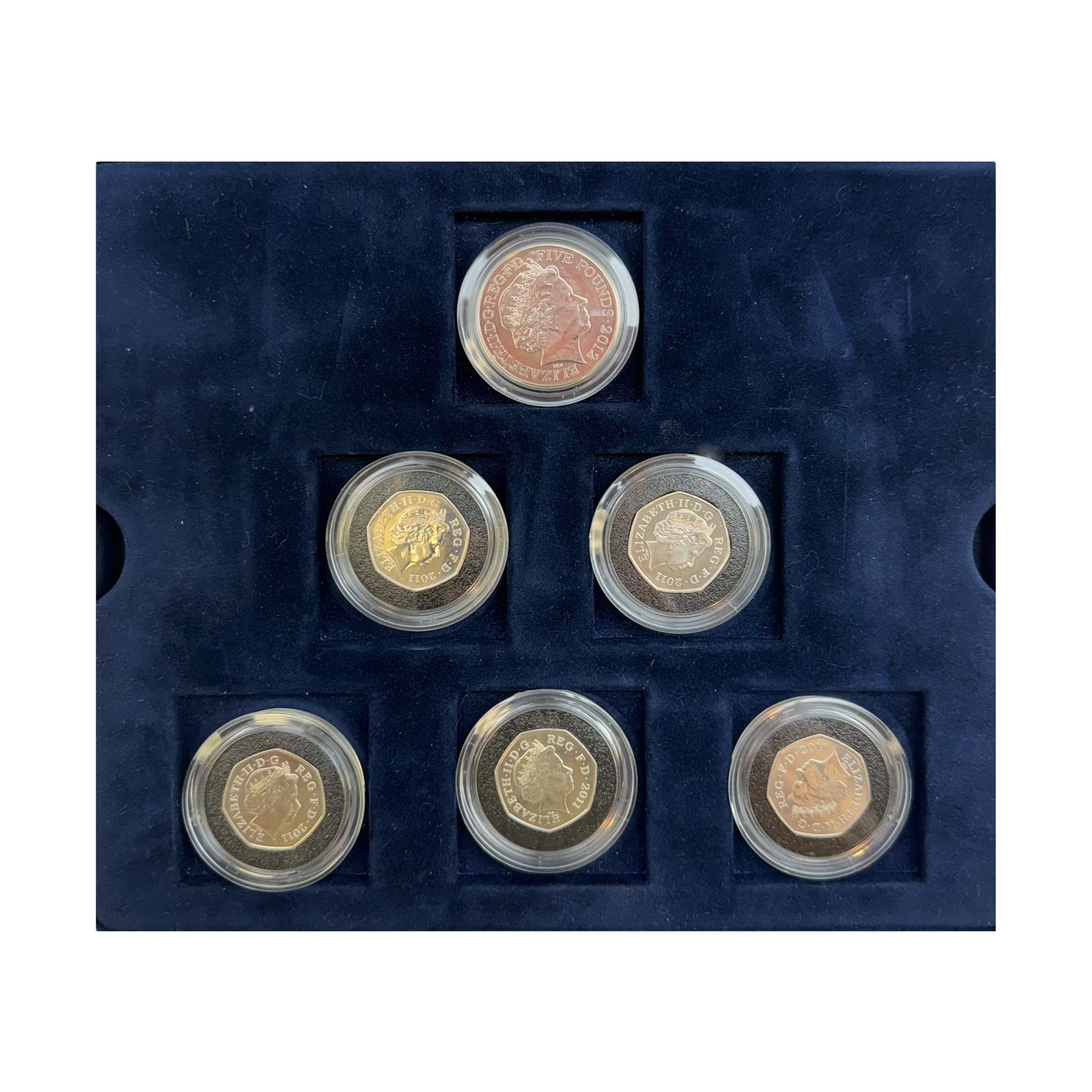 Mostly Commemorative Queen Elizabeth II coins, including various brilliant uncirculated fifty pence pieces in packs, DateStamp capsules containing commemoratives with 2016 'Shakespeare' two pounds, 2016 'The First World War', 2016 'EIIR 90' five pounds etc