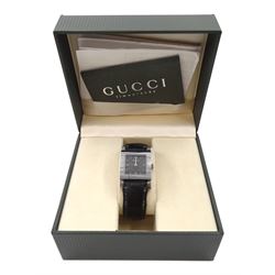 Gucci stainless steel quartz wristwatch model No. 7900 L, on leather strap, boxed with papers and receipt dated 2001
