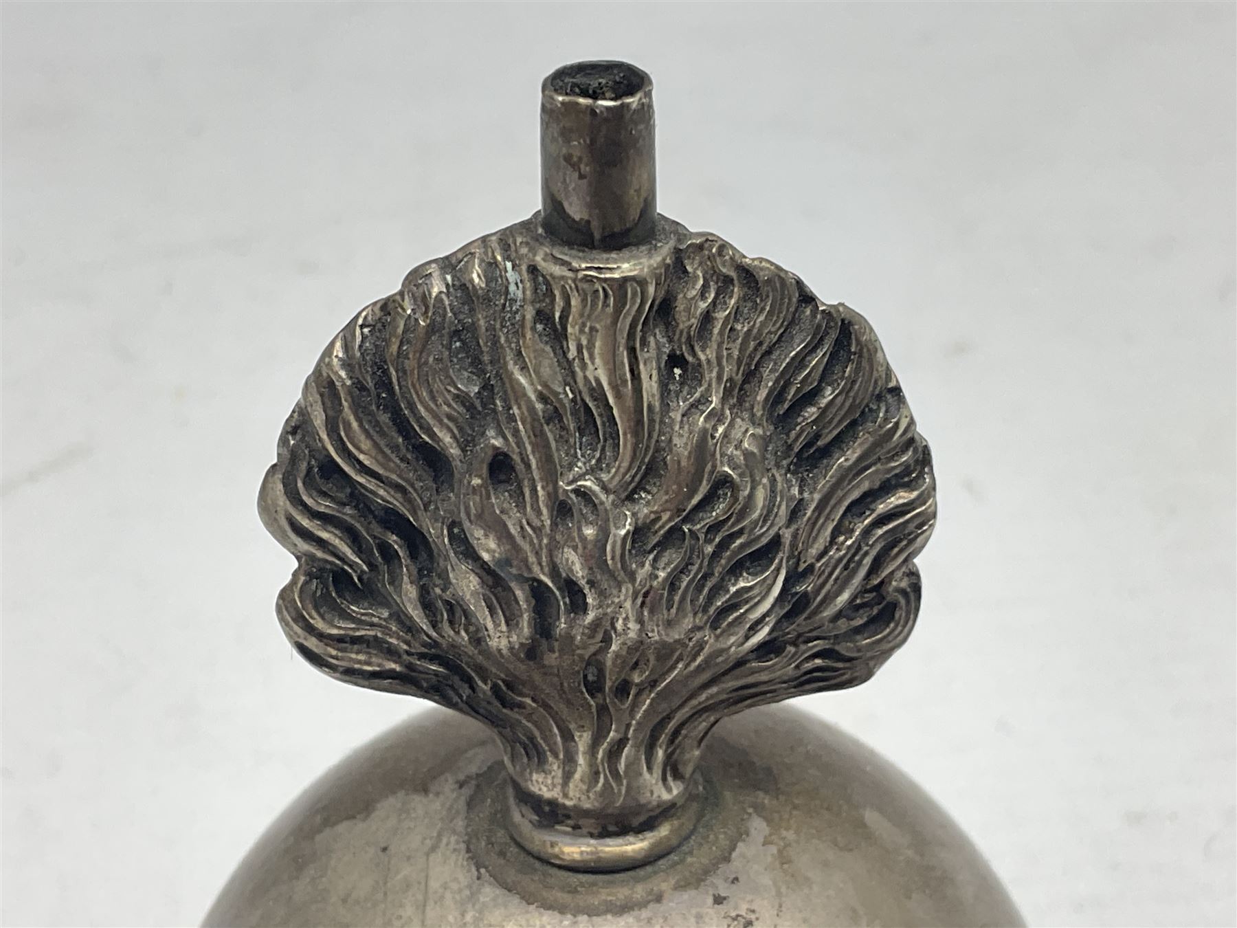 Pre-WW2 German presentation silver mess cigar lighter in the form of a flaming globular grenade with flambe finial inscribed 'Oberleutnant v.Both Reit. Artillerieabtlg. 1 Jnsterburg 1.10.1936' and 'R1' verso; marked 'Moon Crown 835 D. Gadebusch' H10cm