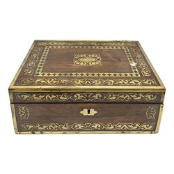 Victorian rosewood vanity box, with scro