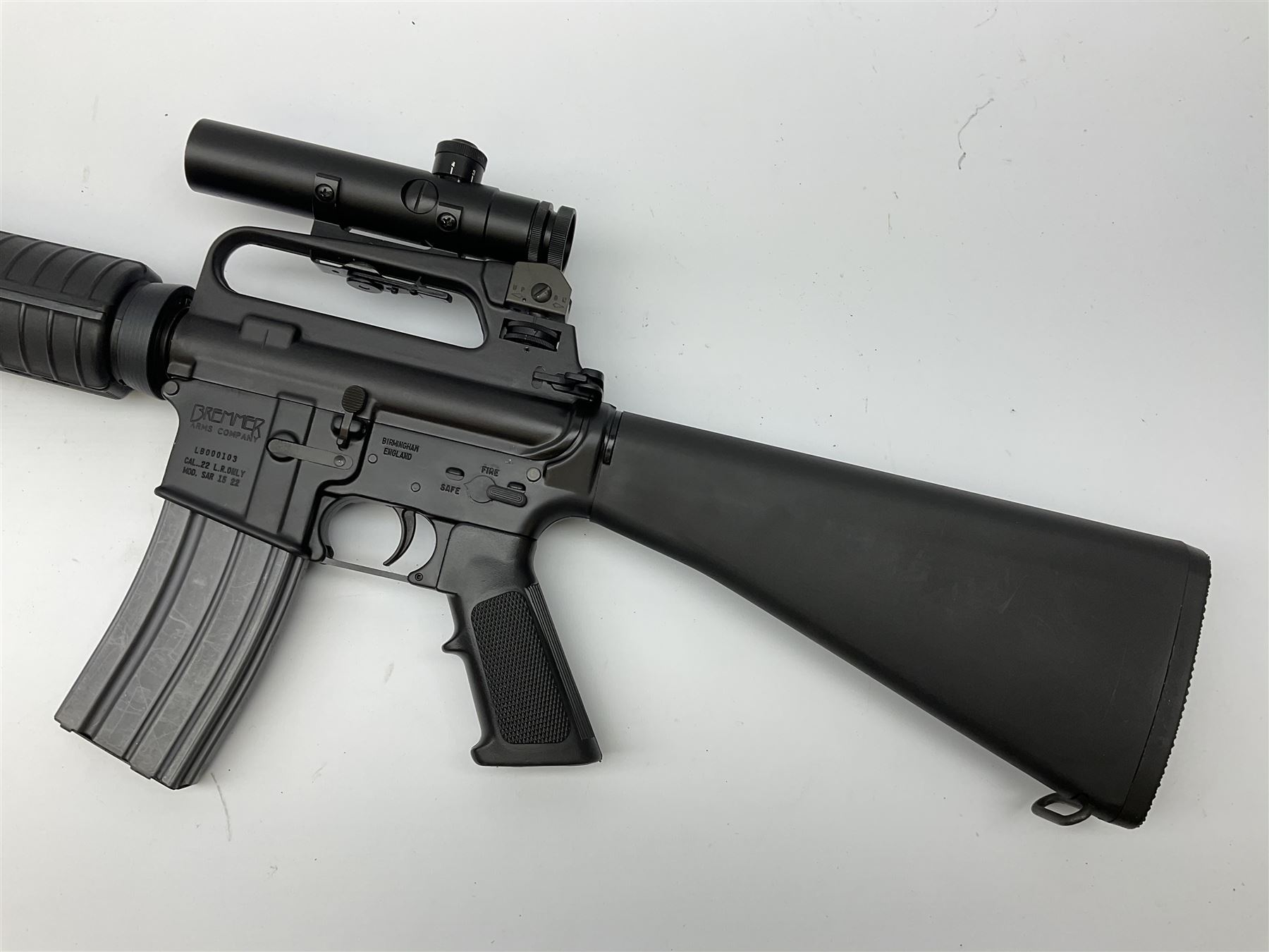 Parker Hale (Bremmer) SAR 15 .22 cal.LR semi-automatic LB000103 rifle with extra magazine and photocopied paperwork, serial no.8448587, L100.5cm overall SECTION 1 FIREARMS CERTIFICATE REQUIRED