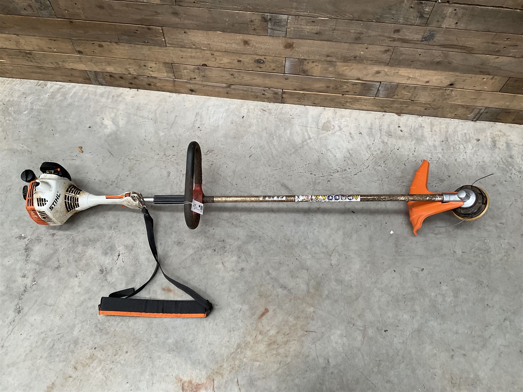 Stihl FS55 petrol strimmer