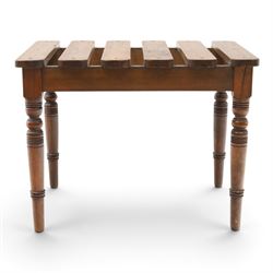 Victorian mahogany luggage stand, slatted top of rectangular form over plain frieze rails raised on ring turned supports