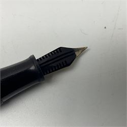 Four fountain pens, each with 14ct gold nibs, comprising Mentmore Paramount, Parker Junior Duofold, Conway Stewart marbleised pen and Waterman's, together with a 14ct gold Conway Stewart 5B nib