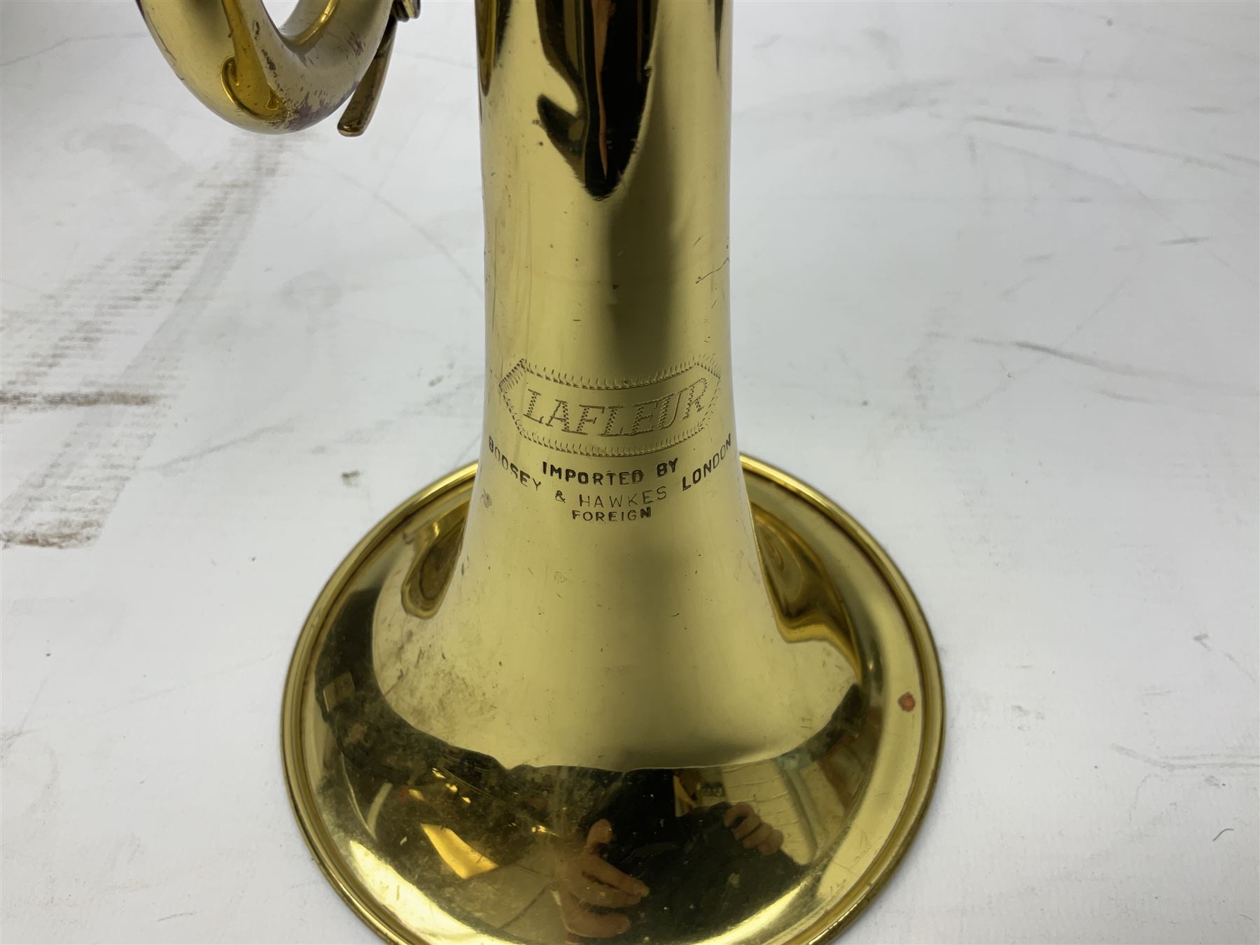 Lafleur trumpet serial no.054827; and Intermusic five-piece clarinet; both cased (2)