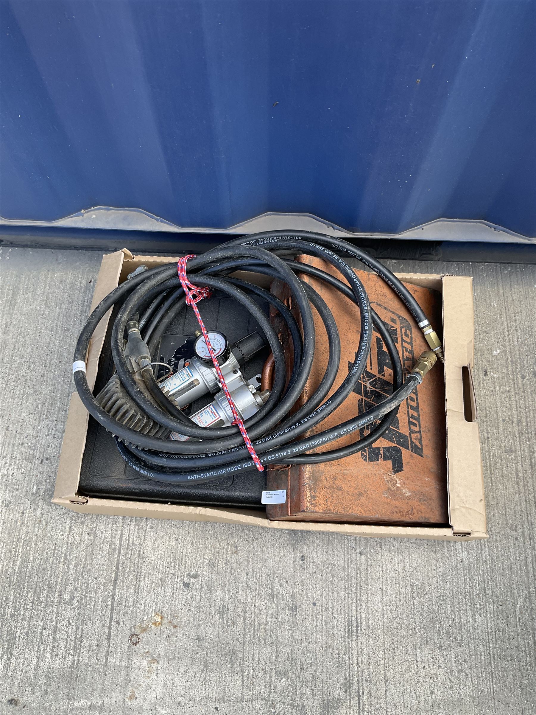 Sip air compressor, 100 litre with air guns and other accessories  - THIS LOT IS TO BE COLLECTED BY APPOINTMENT FROM DUGGLEBY STORAGE, GREAT HILL, EASTFIELD, SCARBOROUGH, YO11 3TX