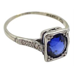 Art Deco 18ct white gold and platinum oval synthetic sapphire ring, with diamond set shoulders, 18ct & Pt
