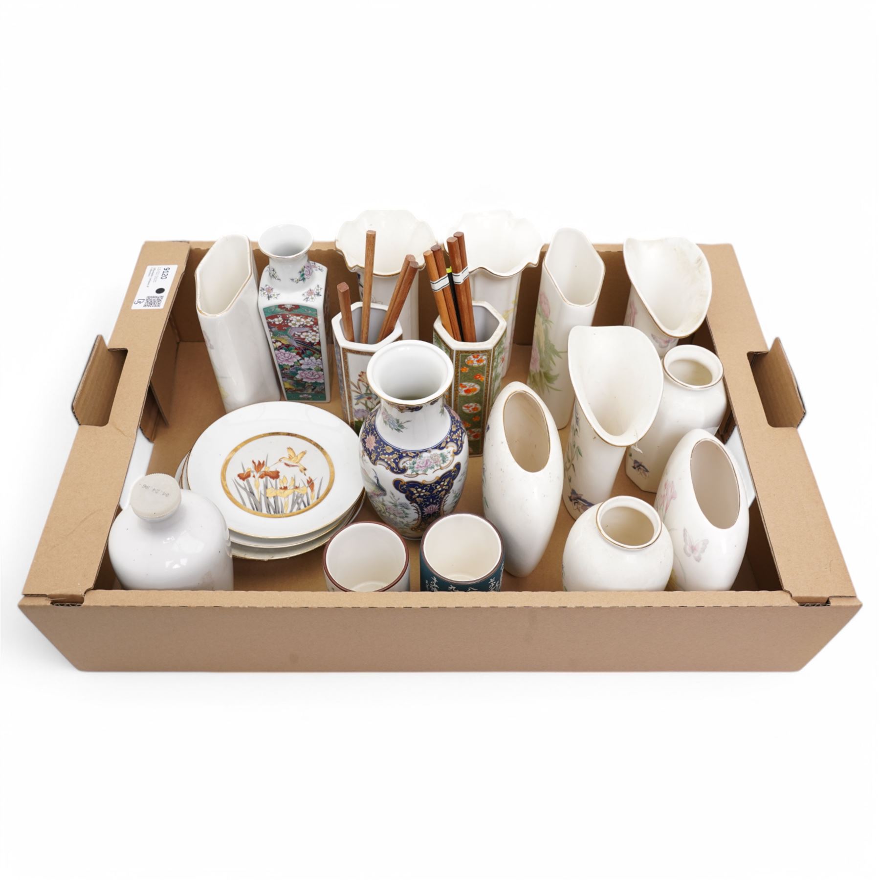 Box containing items of Fukagawa porcelain, number of small Japanese decorative bowls, coffee set and three wall hangings, English county maps and a collection of Japanese floral decorated vases and plates