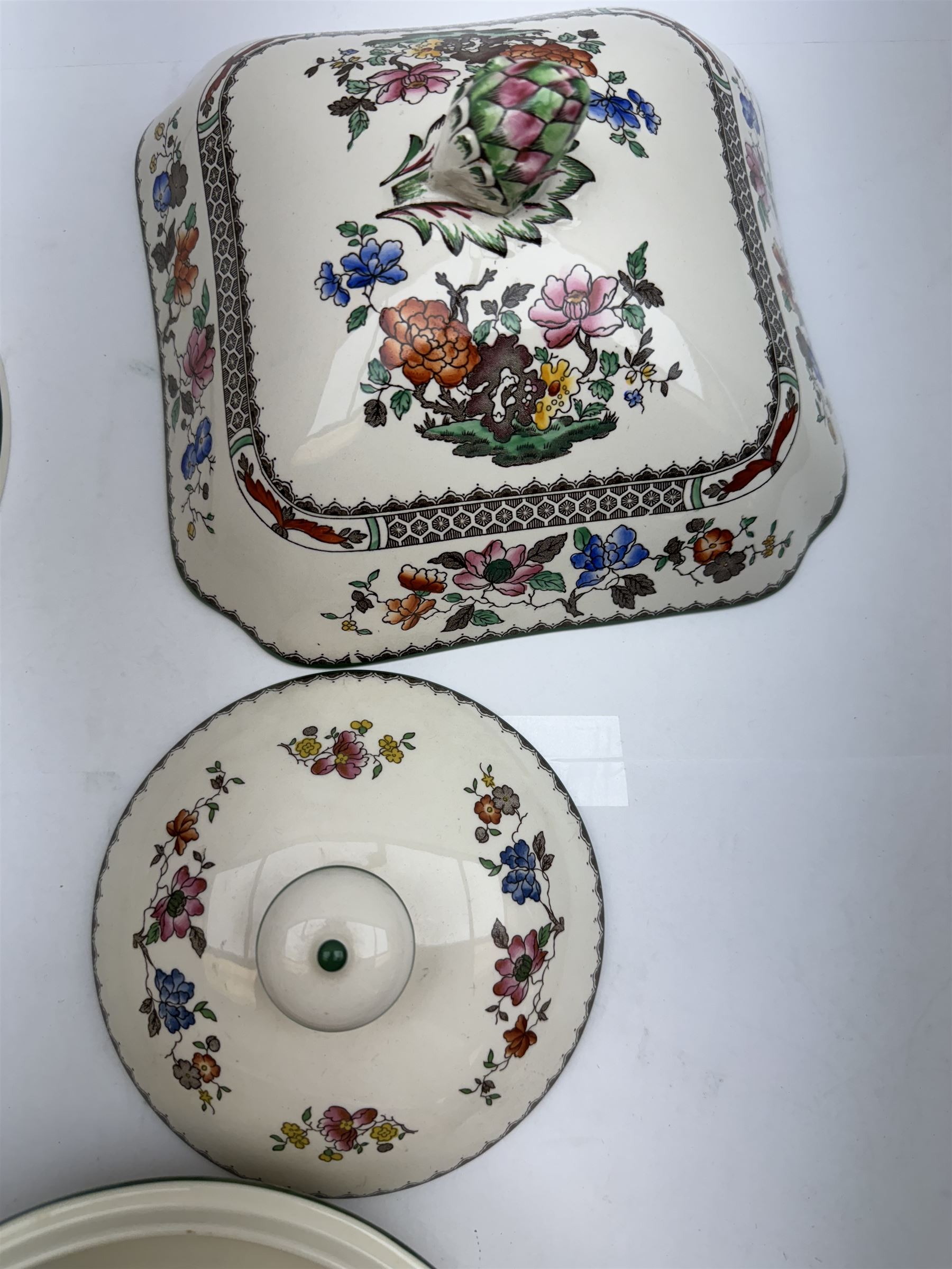 Large collection of Spode Chinese Rose pattern tea and dinner