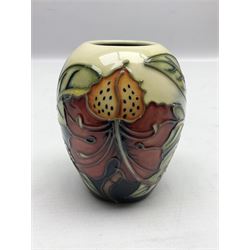 Moorcroft Simeon patterned vase, with printed mark beneath, H9cm
