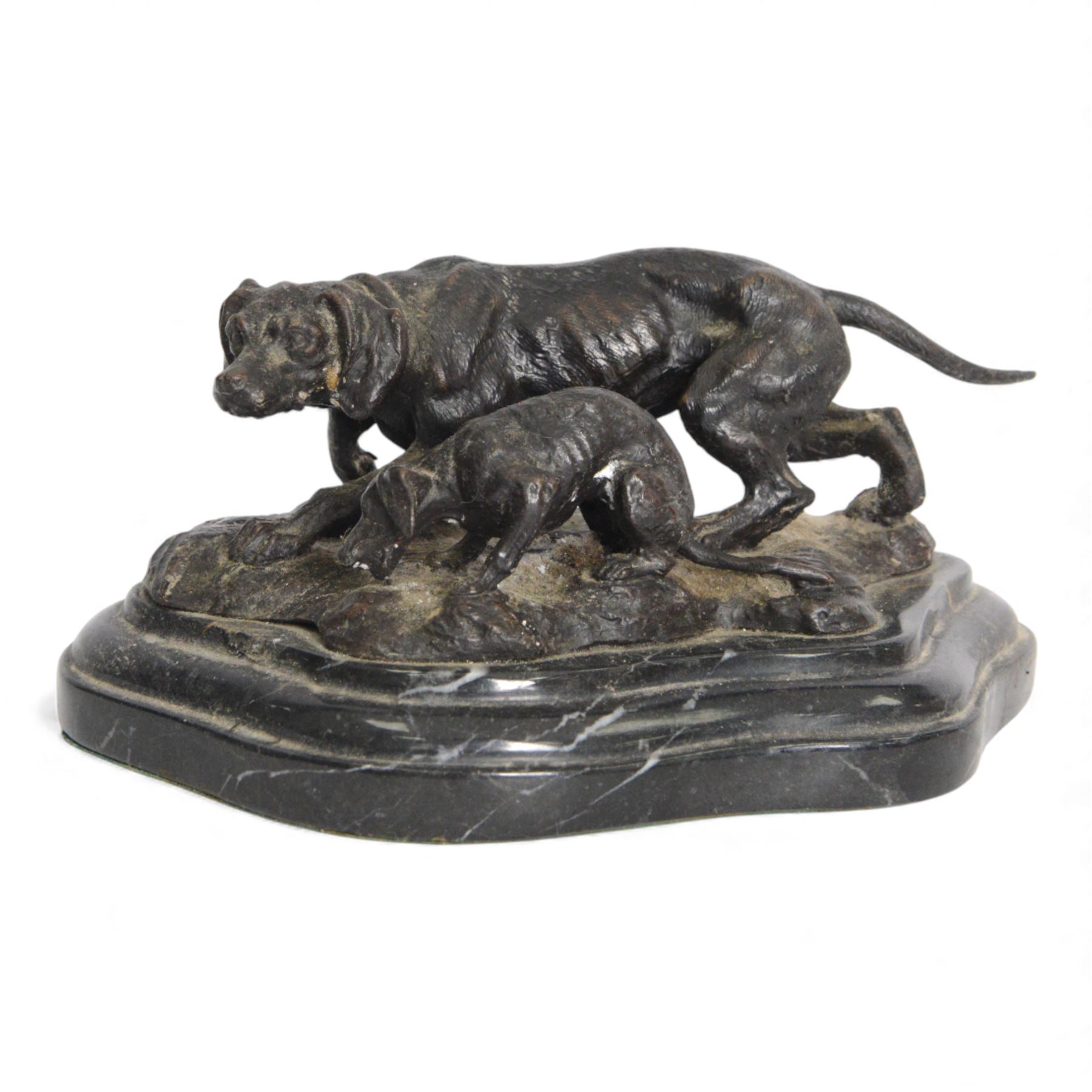 After Antoine Lois Barye, bronze figure group depicting hunting dog and pup, upon a black marble base, H10cm, W22cm