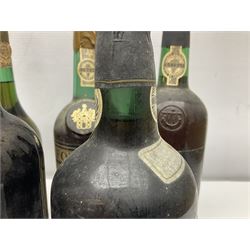 Mixed port, to include Don Pablo, 1982, port, Justerini and Brooks tawny port, calem port, etc, various contents and proof