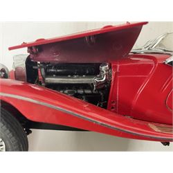 Franklin Mint - five 1:24 scale die-cast precision models comprising 1930 Bugatti Royale Coupe Napoleon, 1933 Duesenberg SJ Twenty Grand, 1935 Mercedes Benz 500K Special Roadster, 1938 Jaguar SS-100, and 1947 Bentley 