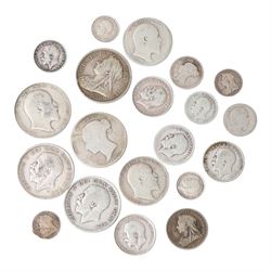 Approximately 133 grams of Great British pre-1920 silver coins