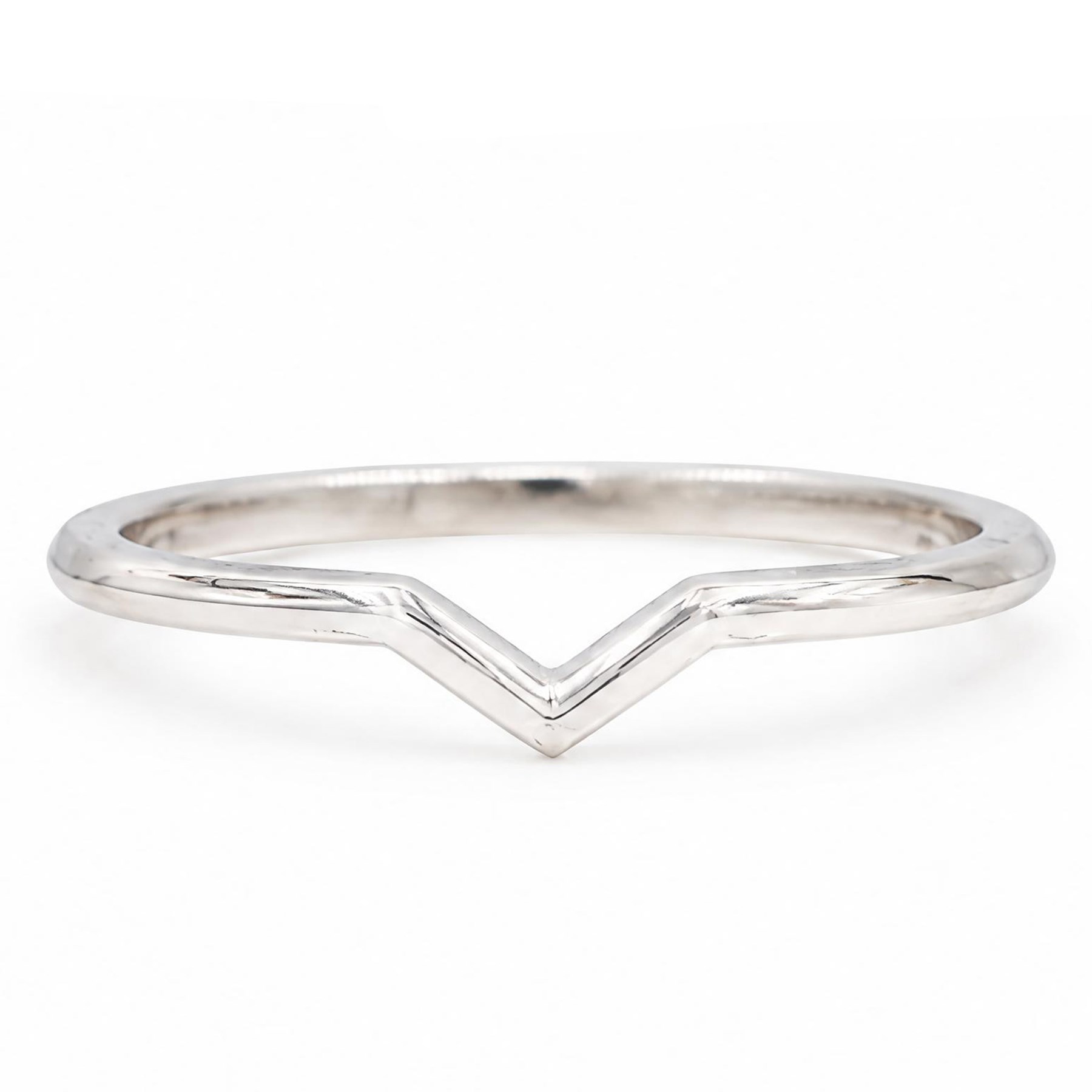 Tiffany & Co. platinum knife edge wishbone ring, hallmarked