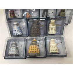 ‘Dr Who’ - Eaglemoss periodical Figurine Collection comprising twenty-seven figures of Tardis’ and Daleks, including Special Tardis 1 figure, two still with original magazine; all boxed, most with factory tie-downs 