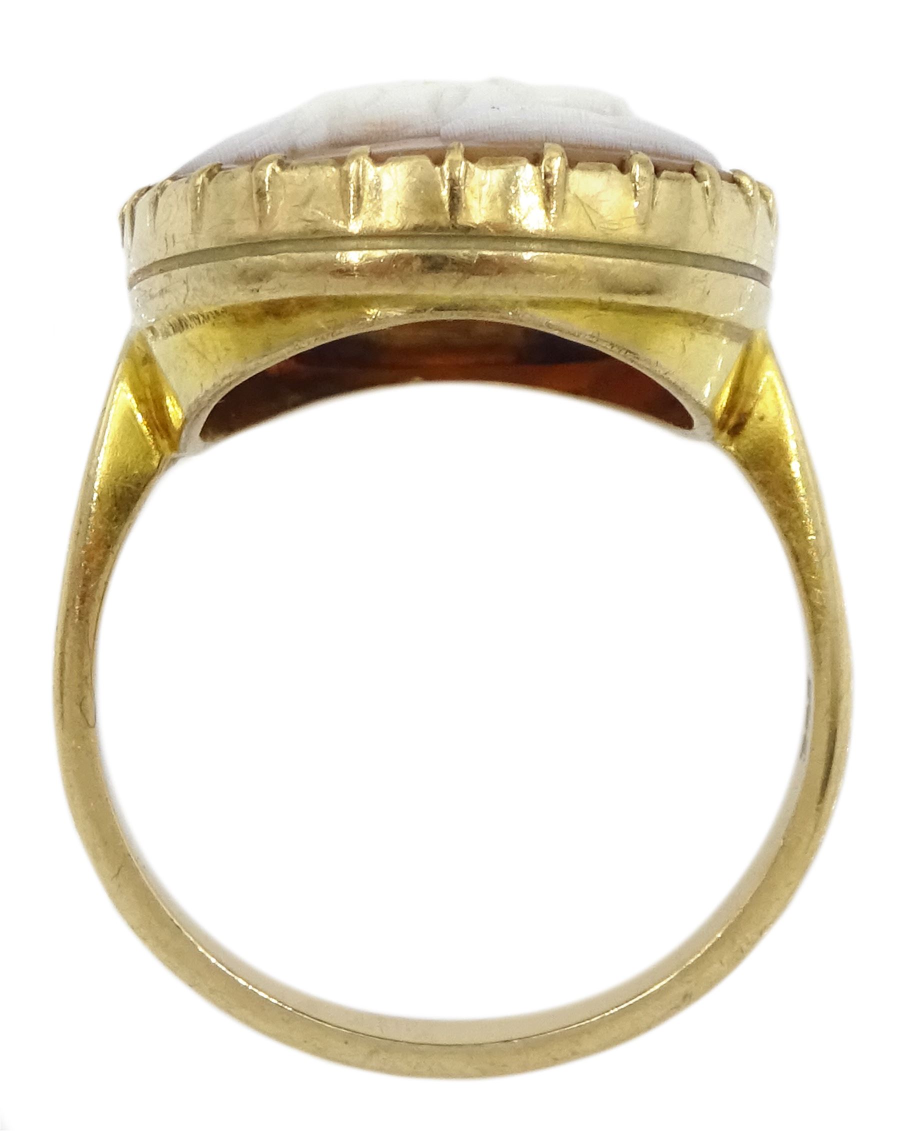 Victorian gold cameo ring depicting the goddess Minerva, stamped 9ct 