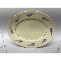 Susie Cooper Hyde Park pattern coffee set, comprising coffee pot, four coffee cans and saucers, dessert plates, together with three plates in a similar design 