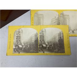 Mahogany tabletop Stereo viewer, with four Valentine Blancherd stereograph views of London, H32cm