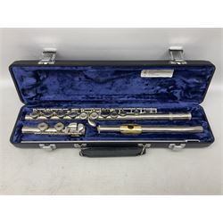 Earlham silver plated three-piece flute, serial no.940562; in fitted carrying case