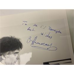 Collection of autographs, to include Mia Farrow, Rowan Atkinson, Tom Kite, Corey Pavin, Craig Stadler, Vladimir Ashkenazy etc 
