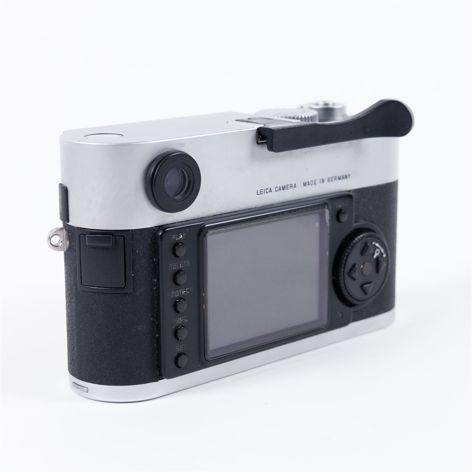 Leica M8 digital rangefinder camera body, with chrome finish, serial number 3196518, circa 2007, in original inner and outer boxes with charger and instructions 