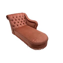 Chaise lounge upholstered in pink