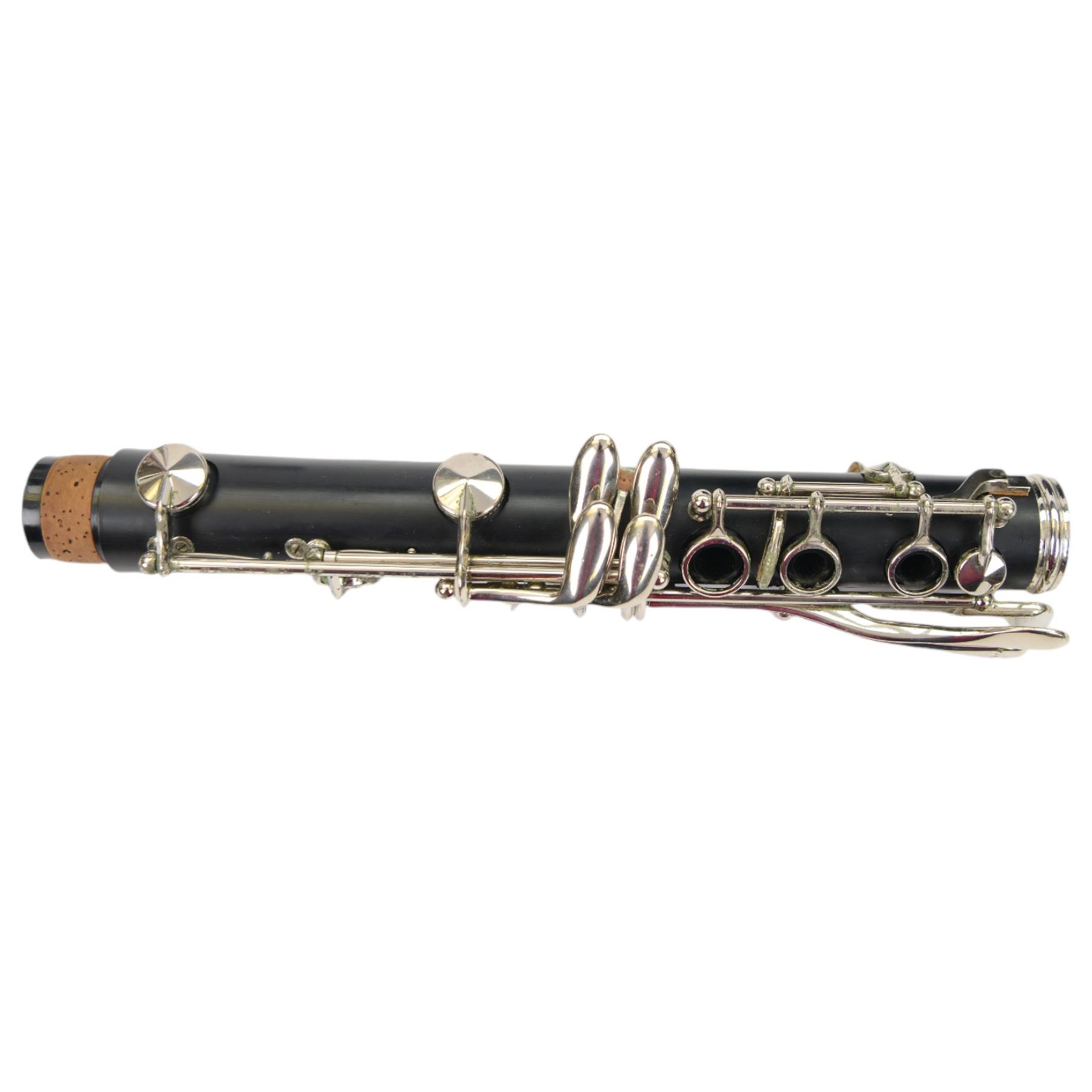 Yamaha 250 Bb clarinet serial no. 401808, with a resin body and chrome keys, in a velvet lined and padded hard case