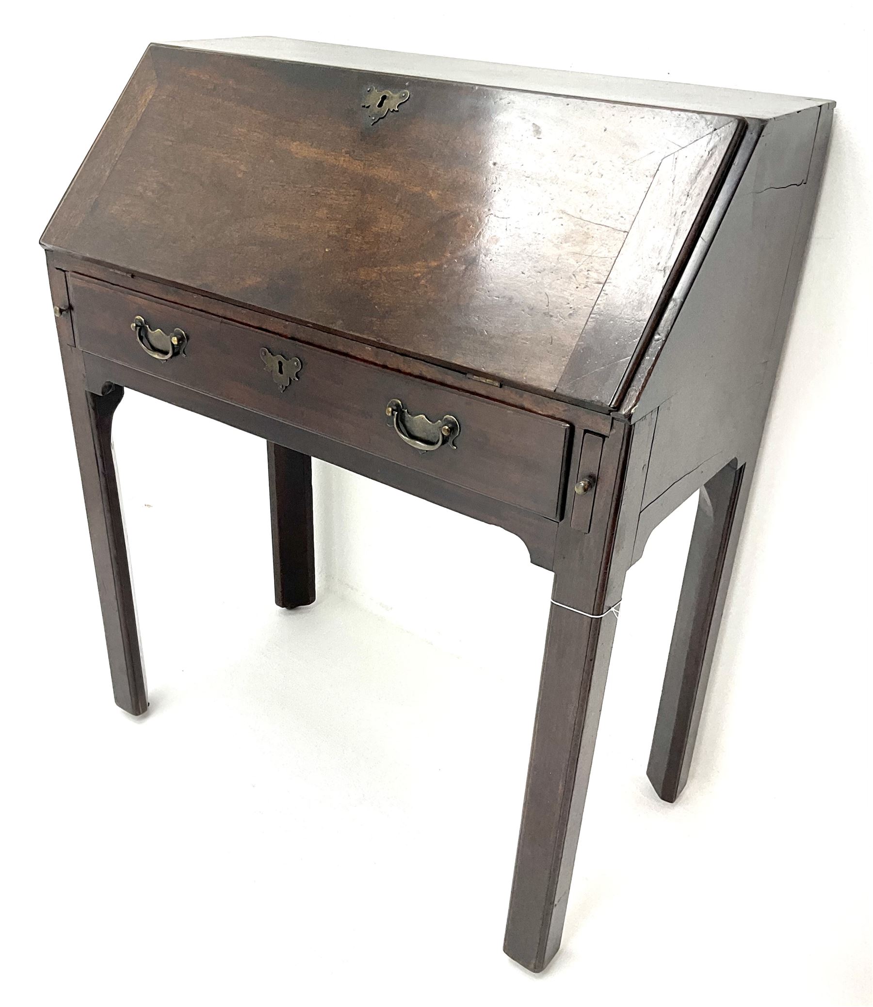 George III mahogany bureau, fall front with sliding stays, single frieze drawer, square supports with inner chamfer and outer moulded edge