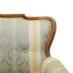 Edwardian mahogany three-piece salon suite, comprising settee and two armchairs, shaped frames with upholstered backs, scrolled arm supports and serpentine seat rails, upholstered in striped floral damask fabric, on cabriole supports with castors (Armchairs: H 96cm, W 70cm, D 68cm)