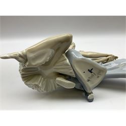 Lladro figure, Closing Scene, modelled as a clown and ballerina, year issued 1974, year retired 1996, no 4935, H24cm 